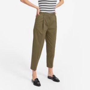 NEW Everlane 14 Slouchy Chino Olive Pleated Crop Pants